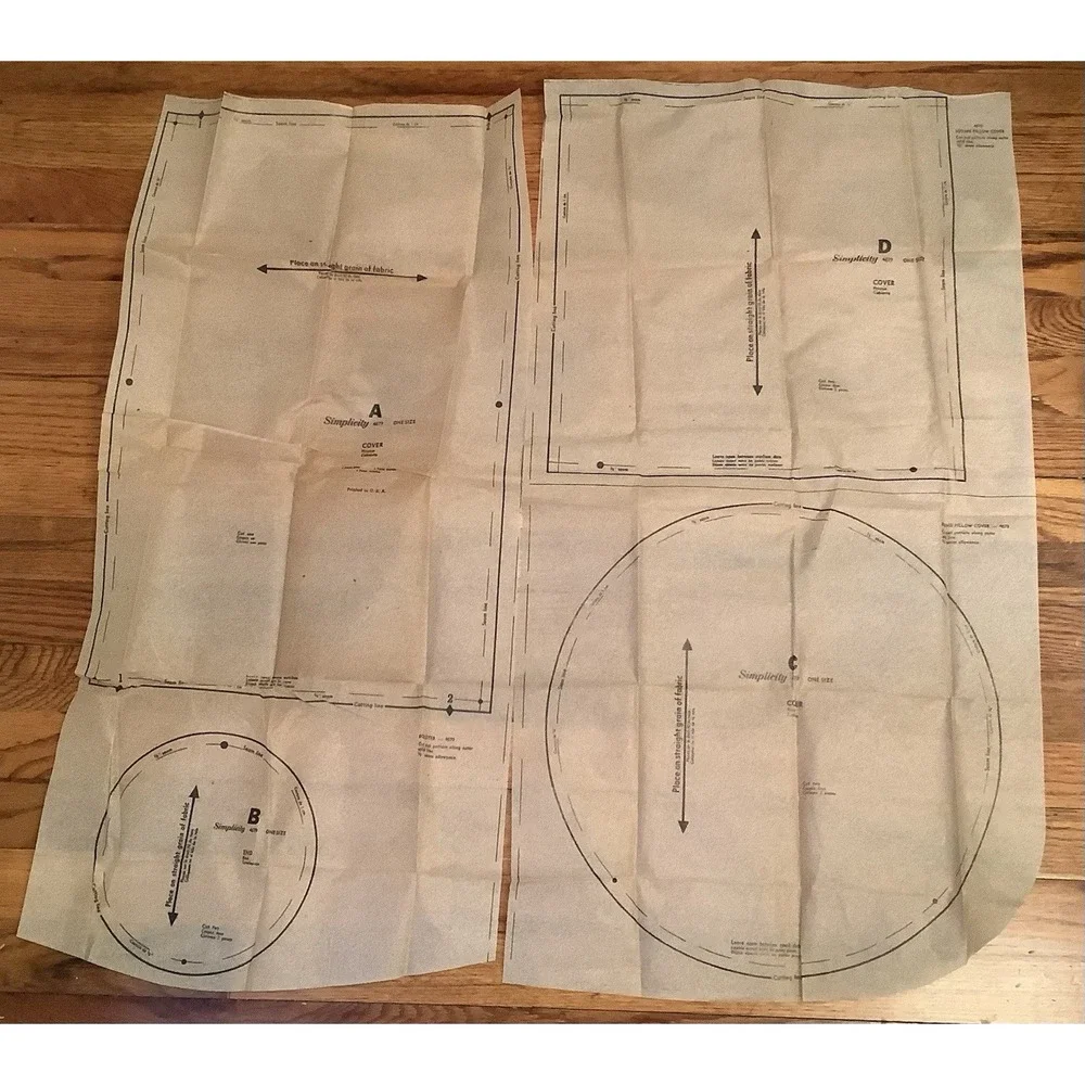 Vintage Sewing Pattern Simplicity Sunburst Pleated Pillow Pattern 4679 Uncut